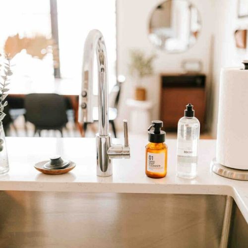 Thoughtful details: each reservation includes a sink stocked with dishwashing liquid and tissues, ensuring convenience and cleanliness throughout your stay.