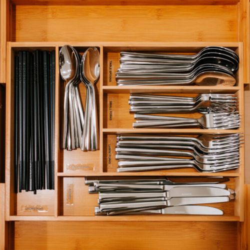From chopsticks to steak knives, every drawer is stocked and ready for your culinary creations—just bring the appetite!