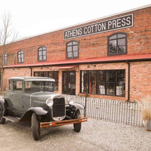 Our industrial lost apartment is located across the street and is an easy walk to The Athens Cotton Press venue so it's the perfect spot for anyone coming into town for an event!