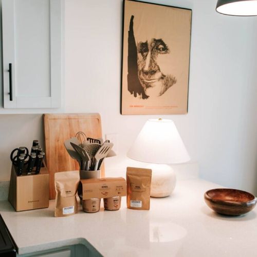 Our kitchen features sleek stainless steel appliances that are both stylish and functional. With everything at your fingertips, from top-notch cookware to utensils, whipping up a delicious meal is a breeze. Let your culinary creativity soar as you pr
