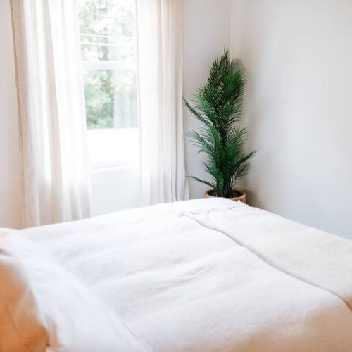 All bedrooms feature queen sized Purple mattresses and Organic Supima Cotton Linens.