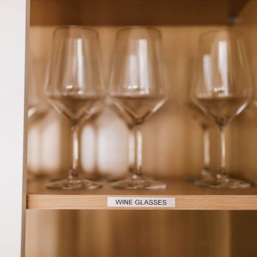 Cheers to memorable moments in our well-appointed kitchen! ✨ Whether you're toasting to new beginnings or enjoying a cozy evening in, our kitchen is the perfect backdrop for your wine-filled escapades. Experience the perfect blend of sophistication