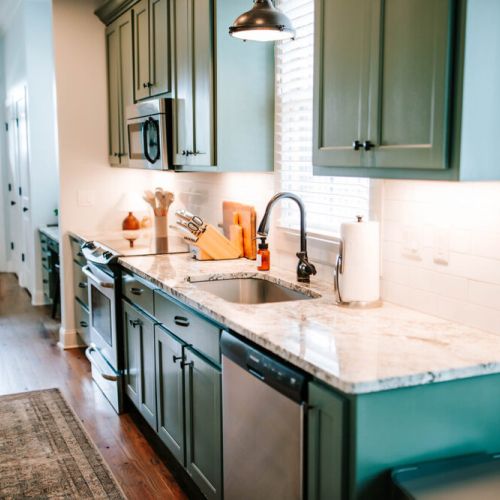 Prepare delicious meals and feel right at home in our fully equipped kitchen, ready to cater to all your culinary needs during your stay.