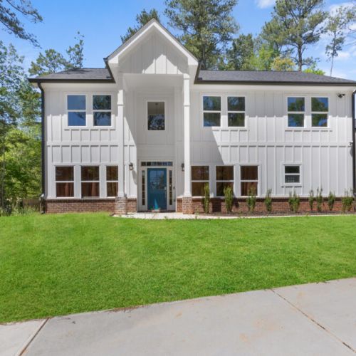 Tucked at the edge of the woods, this stunning white farmhouse offers luxury, peace, and privacy. With sleek style, spacious interiors, and nature right outside your door, it's the perfect escape for families, friends, or creatives looking to unwind