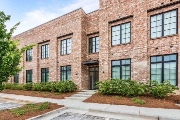 Luxe 2BR Getaway by MHM Luxury Properties
