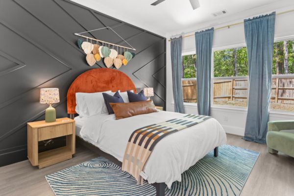 Chic 4BR Haven by MHM Luxury Properties