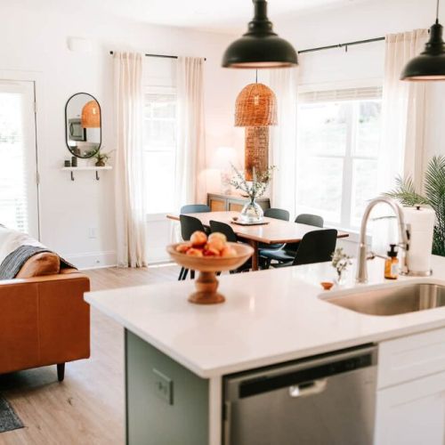4 Bedrooms, 3 Bathrooms, Family Friendly with baby amenities,  Great Location, Luggage Drop Off, and Long Term Stays Welcome