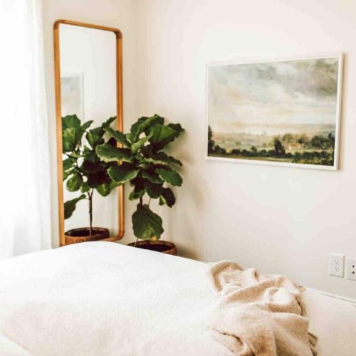 The three spacious bedrooms are beautifully-decorated and offer full-length mirrors, new furnishings, and comfortable mattresses so you can sleep soundly during your stay.